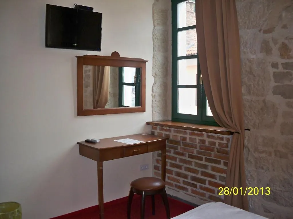 Hotel Carpymore Biograd Na Moru